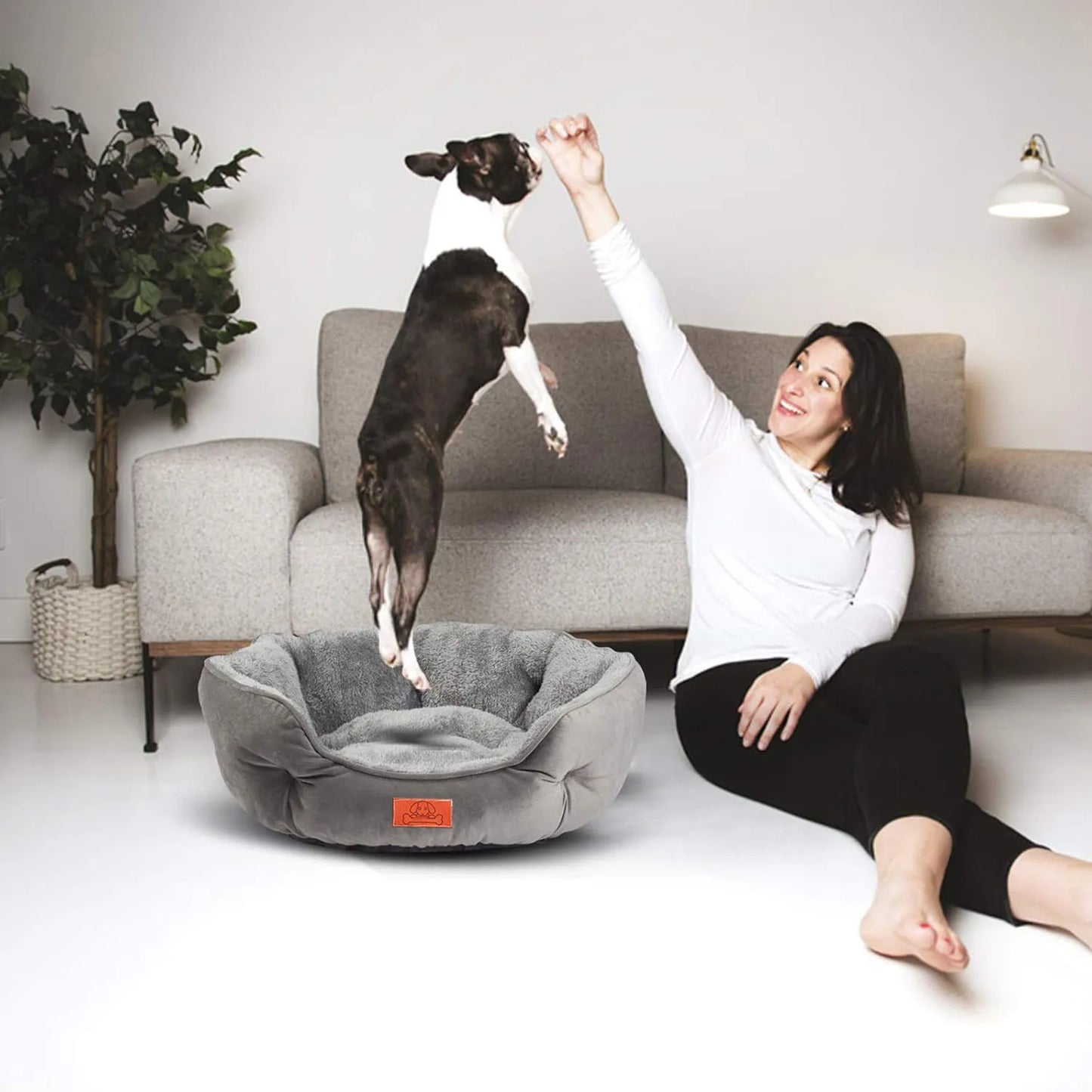 Pet Bed for Small and Large Pets – Soft, Washable & Water-Resistant